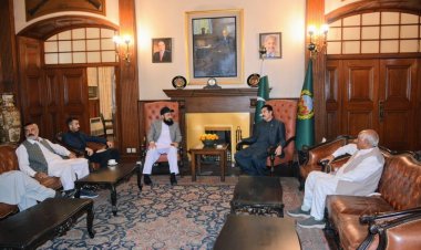 Meeting of the IUSM Rector with the Governor of Khyber Pakhtunkhwa